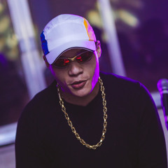 APROVEITA O MOMENTO - MC Rodrigo do CN, MC Lobinho & DJ Caaio Doog