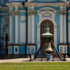 Smolny Cathedral bell, July 2019, 6.50 am