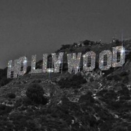 Hollywood (FEAT. THROWED)