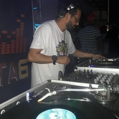 DJ REZENDE  CLASSICOS  BASS PESADÃO