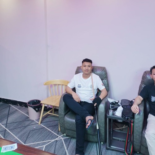 KURANG KITA COLOK ATAS BAWAH  EXPRESS BECAK  MR WIKSS GARAGE X DONNY FROM RD