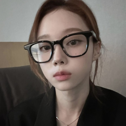 VENUS (비너스)