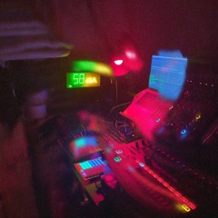 pi/live: Alfred Czital and Ayu live set @ Ankali in Prague 05-17-2024