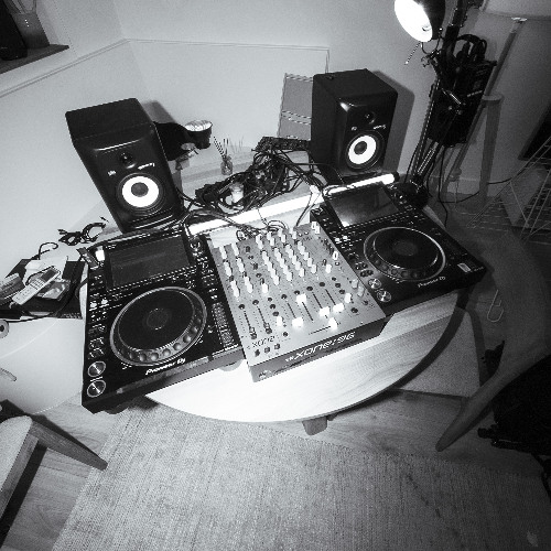 BONKERS FM 001 - Live From Home