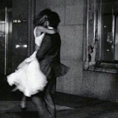 ليت كل هالكون بيدي لاجل احقق ماتبي..