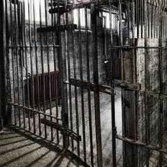 starnoway - prison ft itsred30