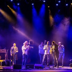 Tölcséres Banda feat. Marianna Majorosi - Somogyi