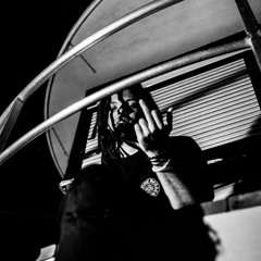 fake huzz (prod. kiio + jaizzo)