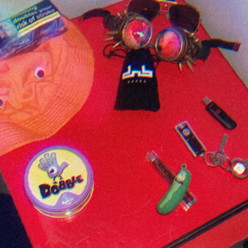 ORANGE & TROLLZ MINIMAL ESSENTIALS