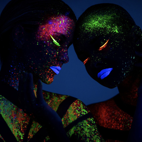 premiere | Echonomist - Get Closer | TAU