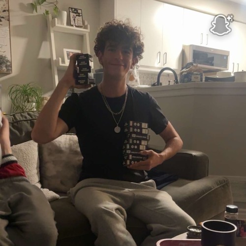 🤣🤣 – ItzLilDrench x Bunna Bcf - My plug (full song).mp3