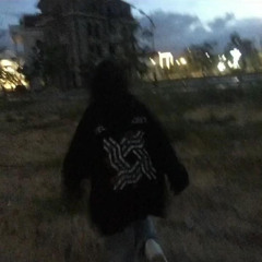 Akari - Feel Like The Moon [Prod. Wisnands + Kenny]