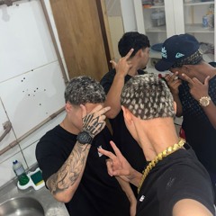 ~F1C4 D3 QU4TR0~😈🥁