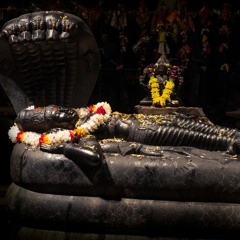 Lord Vishnu Aarthi – 'Narayana Narayana Om, Hari Narayana'