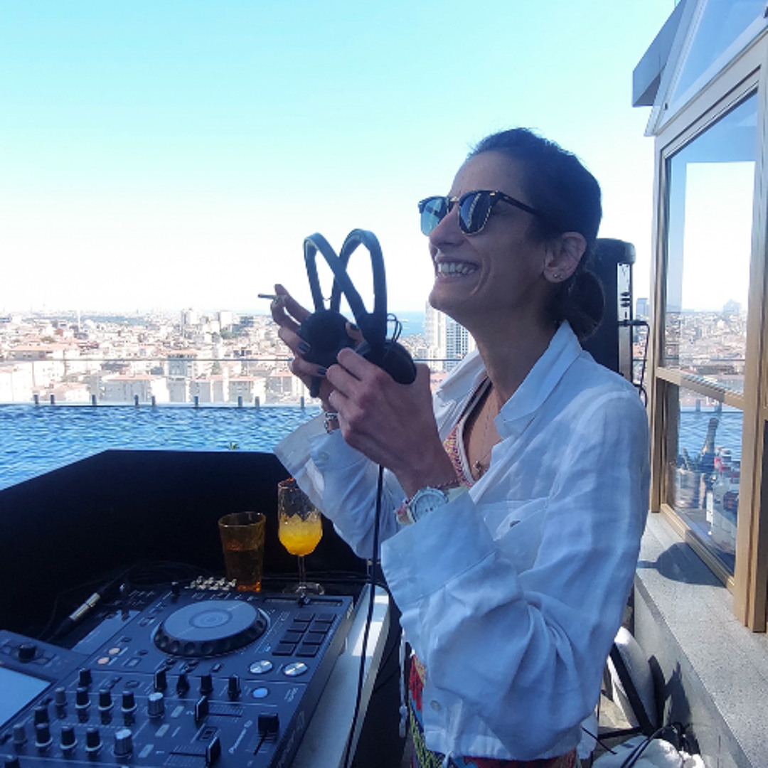 Stream Fairmont Quasar İstanbul DJ SET // 06.07.2025 by RAXERA | Listen ...