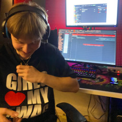 KRISTIEE ft. hewkeem! - фортуна.mp3