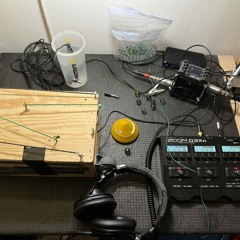 Noise box v2 hydrofon contact mic led v vodi ura 14122025 H5zoom