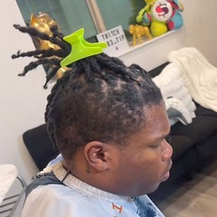 Travis Hunter (feat. Big Siri 9000) [prod. eanz]