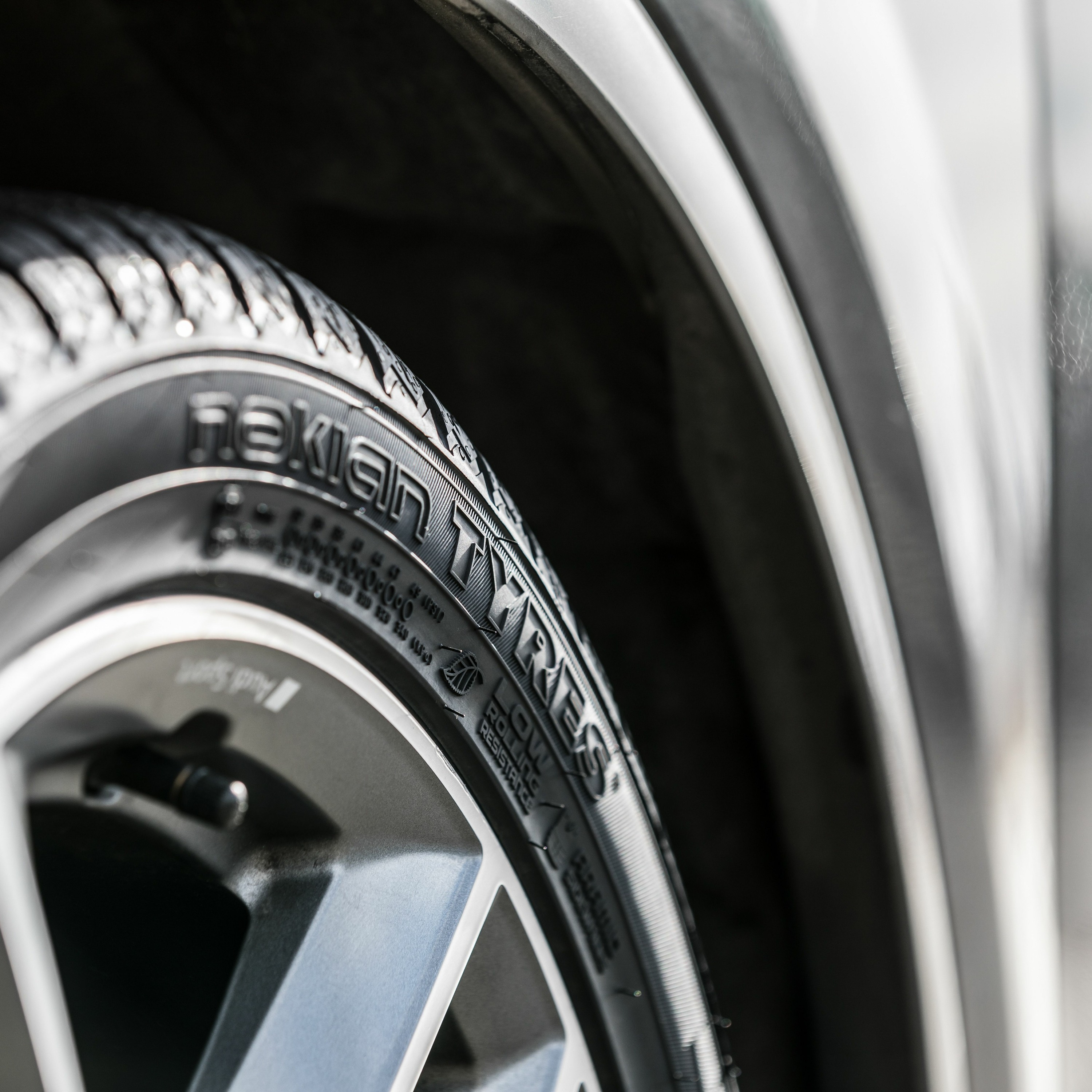 Episode 10 -- The 'Apple Of Tires' thumbnail