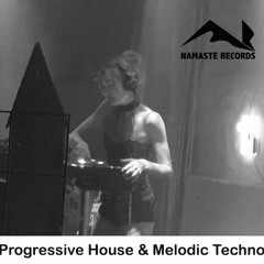 Namaste Podcast 003 - Dj Xtina