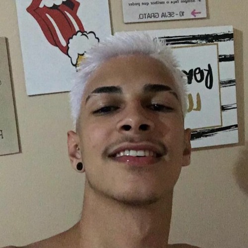 Grupo Menos é Mais - Até que Durou/Tu Mandas no Meu Coração/Deixa Tudo Como Tá