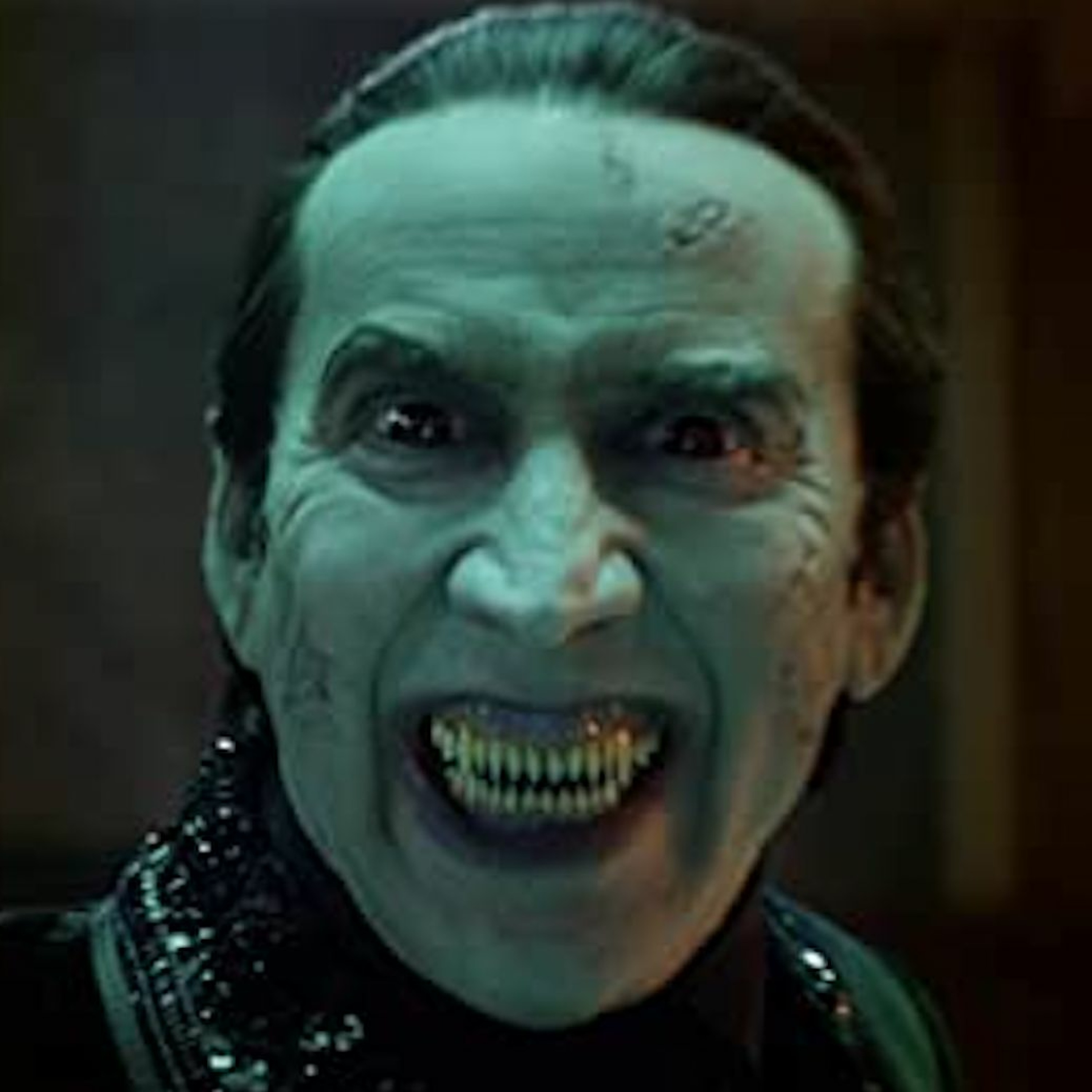 #425 - A Populist Dracula
