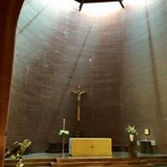 Hymn 329 Now my tongue the mystery telling