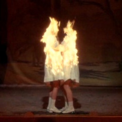 mais ne nous délivrez pas du mal/grandir @scarlet