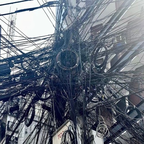 Deep & Groovy Techno Mix To Listen To While Ascending To A Higher Plane