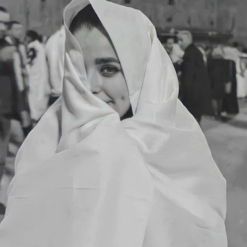 معتز نجم الدين- بحجابها