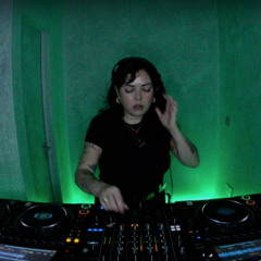 Ell Murphy - Mission London