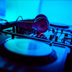 Mixed house 01 - Live set 60 min