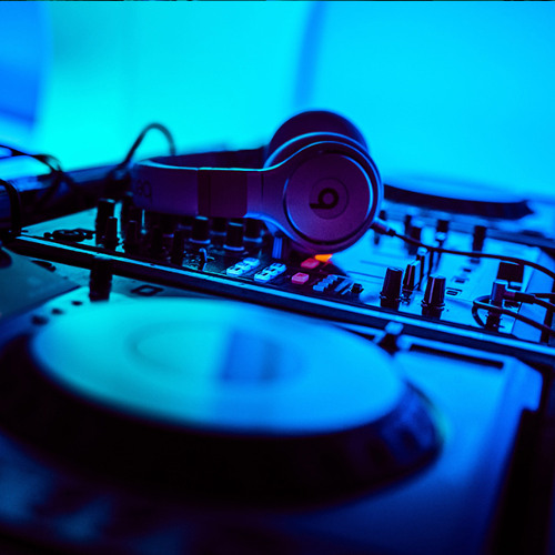 Mixed house 01 - Live set 60 min
