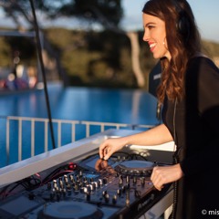 Laura Williams Deep House Mix