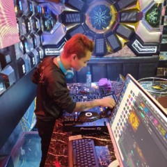Người Anh Em Tốt ft Thái Hoàng Music Team - Chiin Bii Mix.......