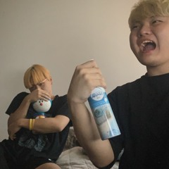 님 뭐함 (Feat. HOWLINXHOST)