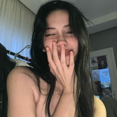 VETTEM A PIACON EGY SZÁJKOSARAT