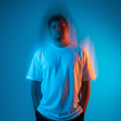 SET LIVE 003