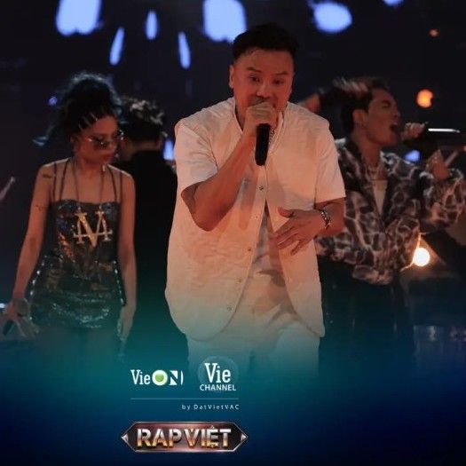 Việt Nam Muốn Đời – Thái VG ft Liu Grace, Mikelodic