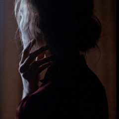 ‎⁨لا تسالوني واسالوها ..⁩