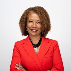 Leadership Lowdown | Paula Cunningham - What's Next...Keep Looking Forward!
