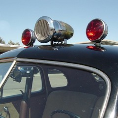 POLICE SIRENS