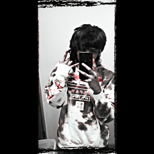 YVNGXKAMI - MAK!N A ME$$(PROD. UNDERGROUNDFXCK)