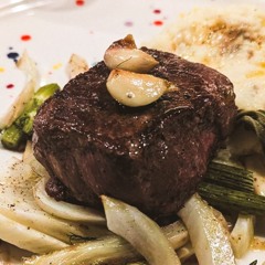 TMD + JankyChandelier Steak Dinner