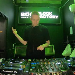 BÖG Bristol 07: cu.rve