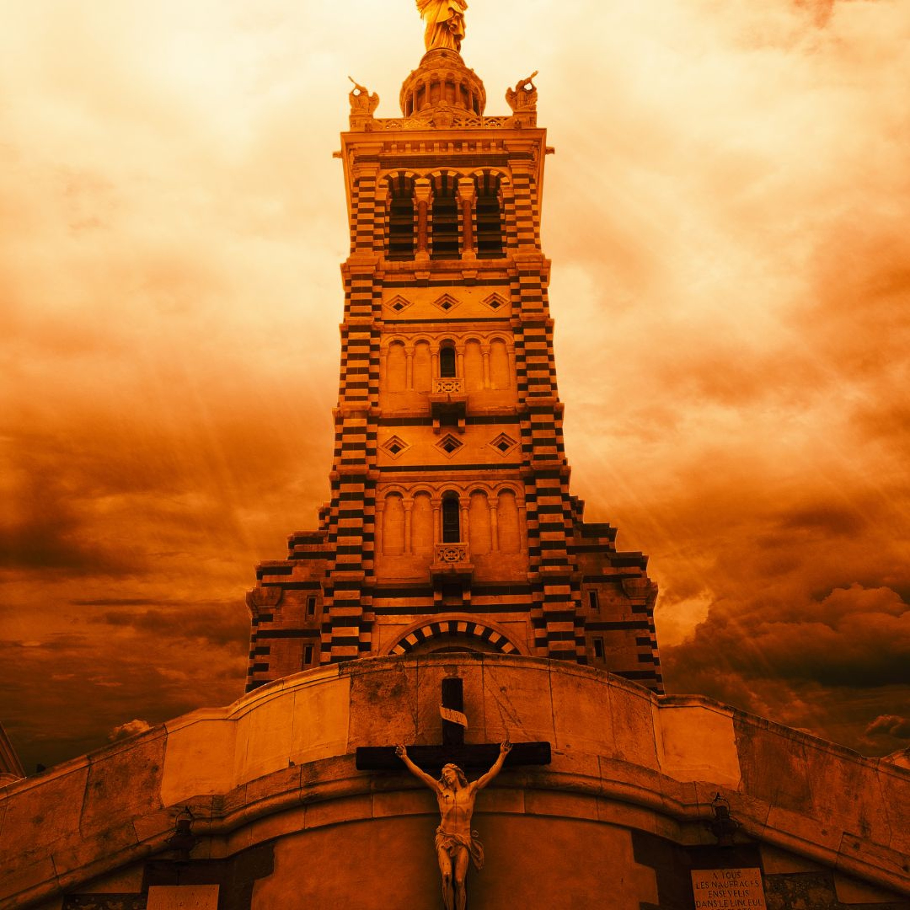 Un Joyau Architectural De Marseille - Basilique Notre Dame de la garde