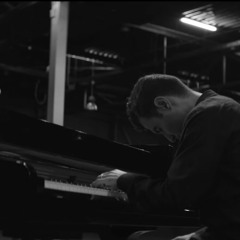 Tigran Hamasyan - Entertain Me (band cover)