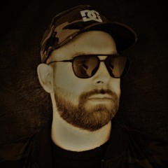 RAACOON - NEW YEAR MIX@REBOOT 2022.MP3