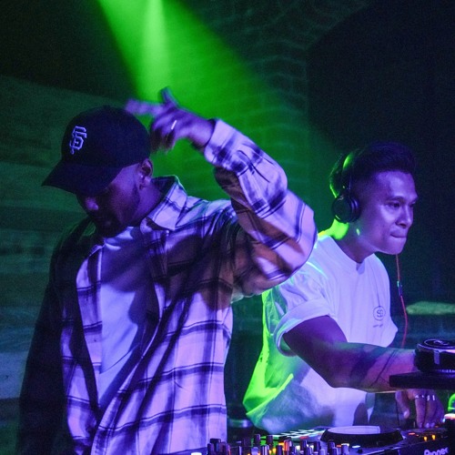 PEACH MANGO BOYZ (PATDAT B2B MIKEL) @ NECK OF THE WOODS, SF [09.29.2023]