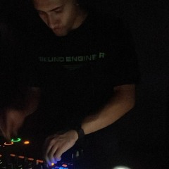 002 JAMG